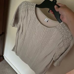 lace tee